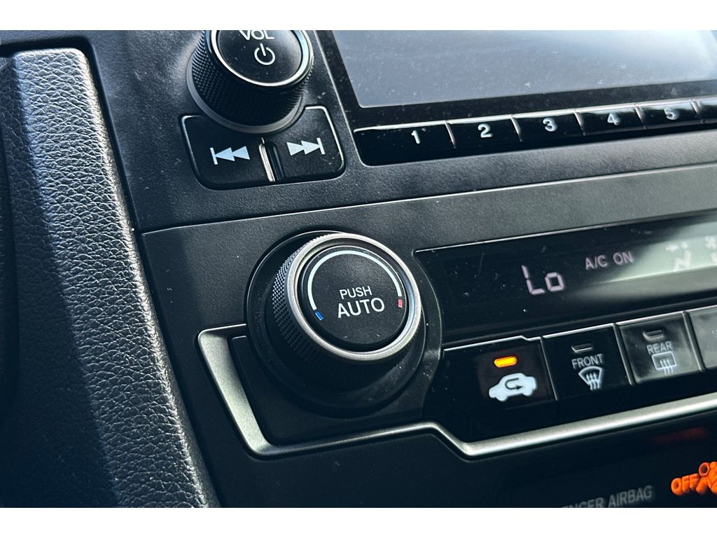 2018 Honda Civic LX photo 28