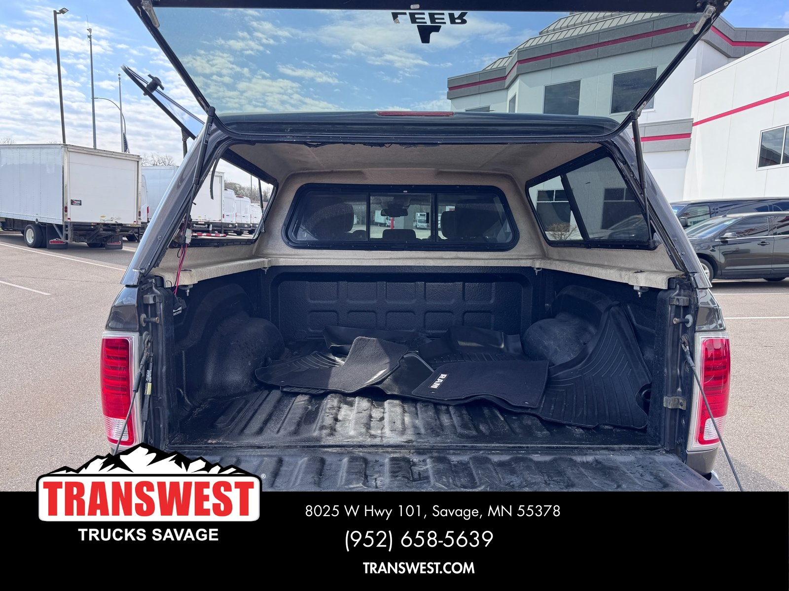 2014 Ram 1500 Laramie photo 15