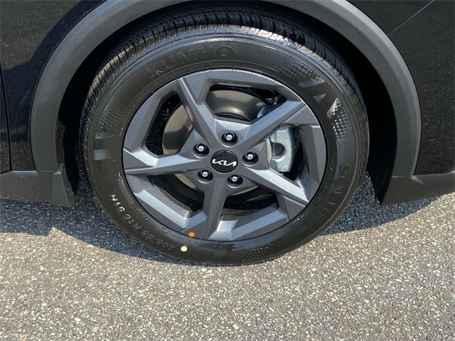 2025 Kia K4 LXS photo 6
