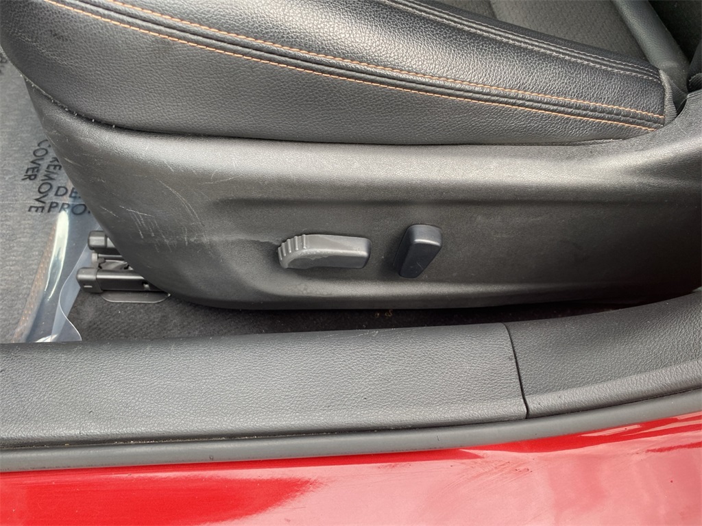 2021 Nissan Altima 2.5 SR photo 10