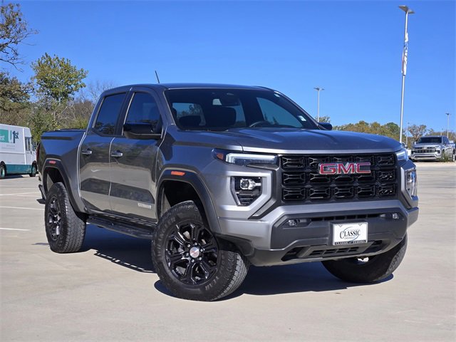 2023 GMC Canyon Elevation's photo