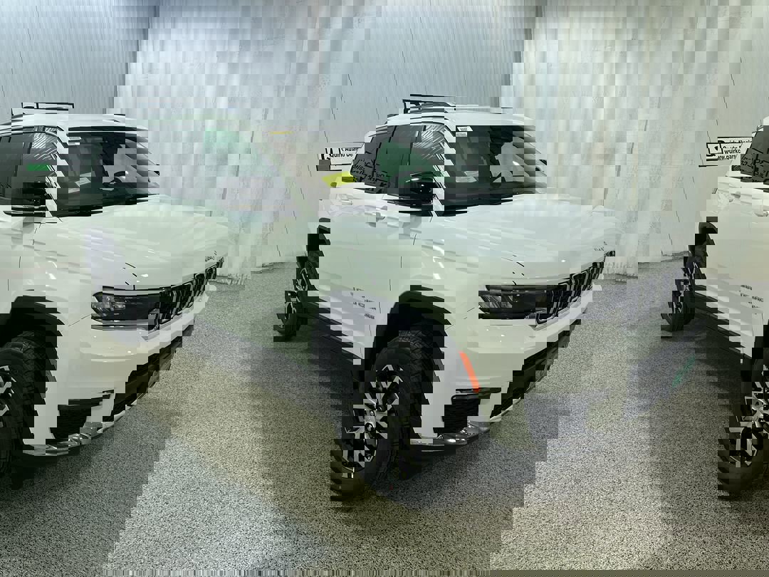 2025 Jeep Grand Cherokee L Limited's photo