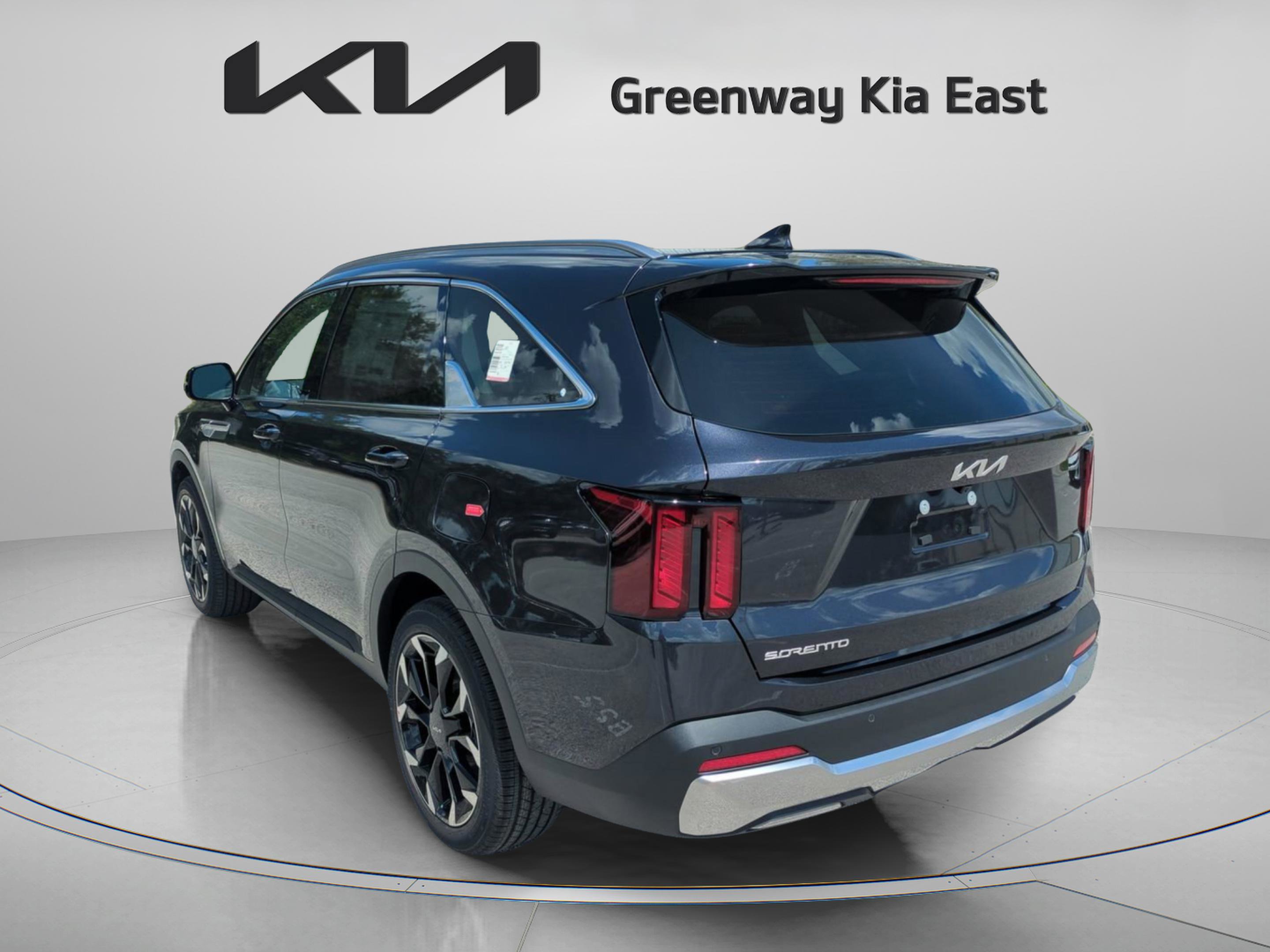 2026 Kia Sorento EX photo 5