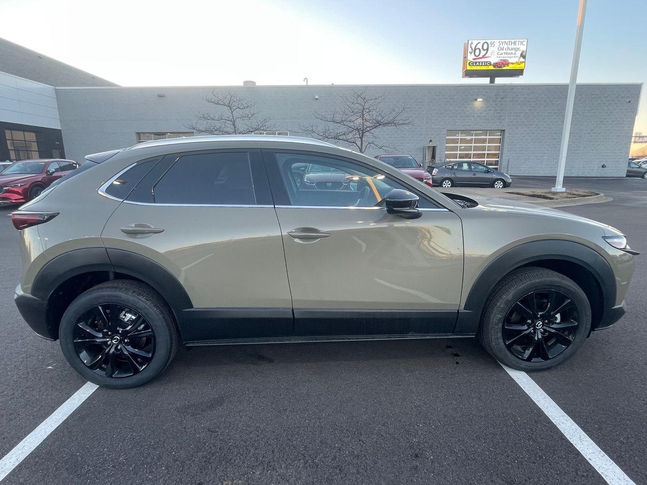 2025 Mazda CX-30 2.5 Turbo Carbon photo 6