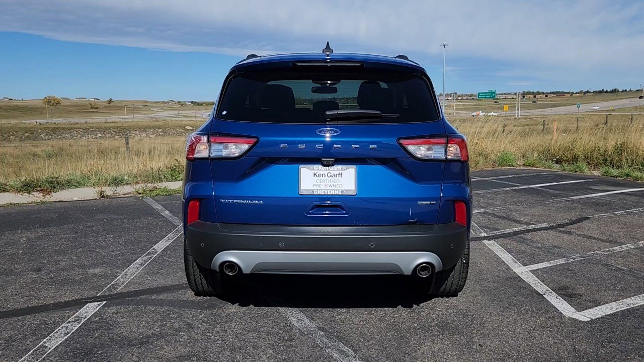 2022 Ford Escape Titanium Hybrid photo 20