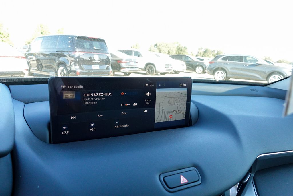 2025 Acura TLX Technology photo 22