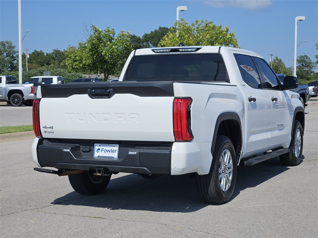 2024 Toyota Tundra SR5 CrewMax photo 2