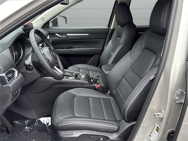2025 Mazda CX-5 2.5 S Preferred photo 32