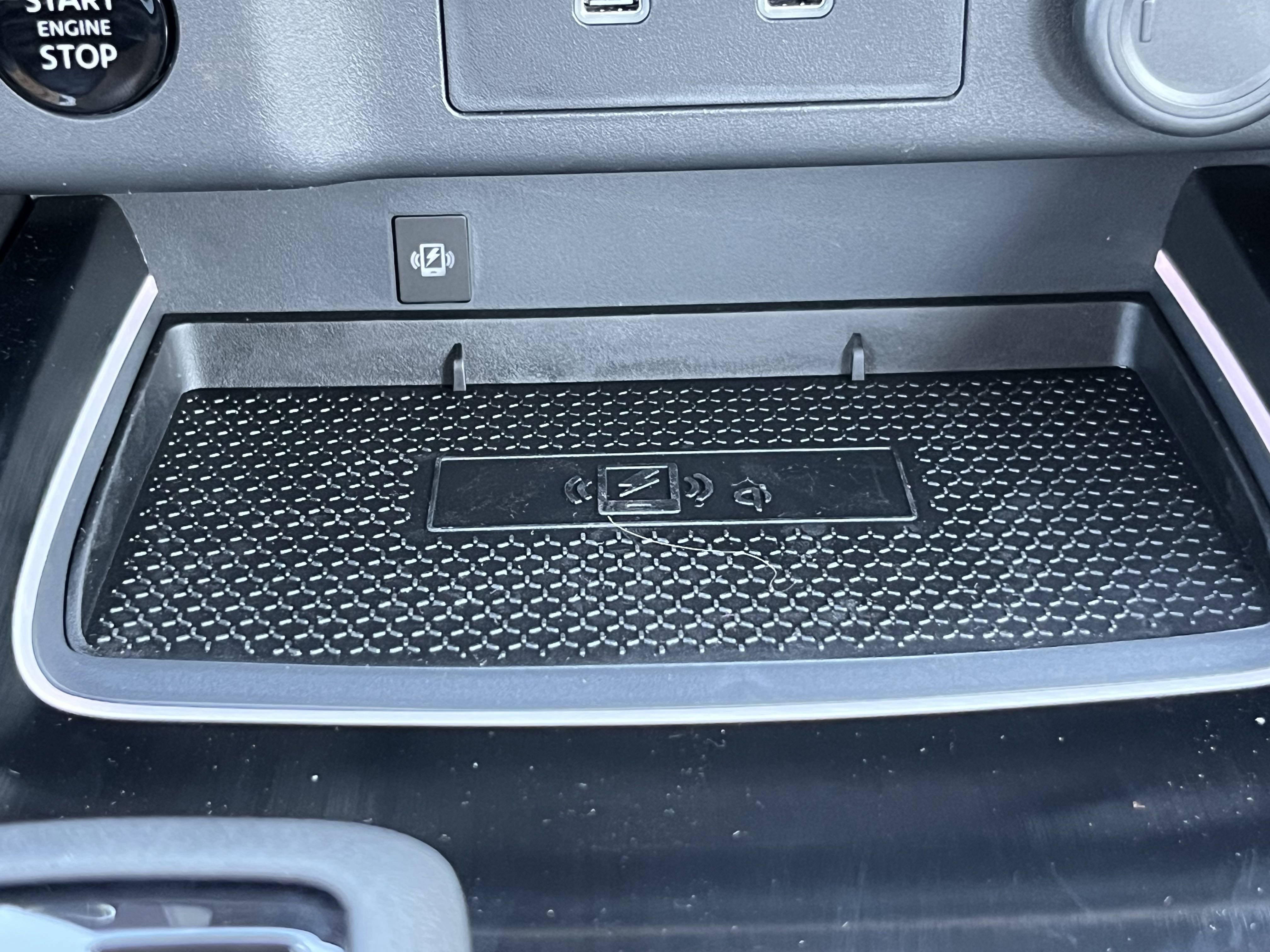 2026 Nissan Rogue SV photo 18