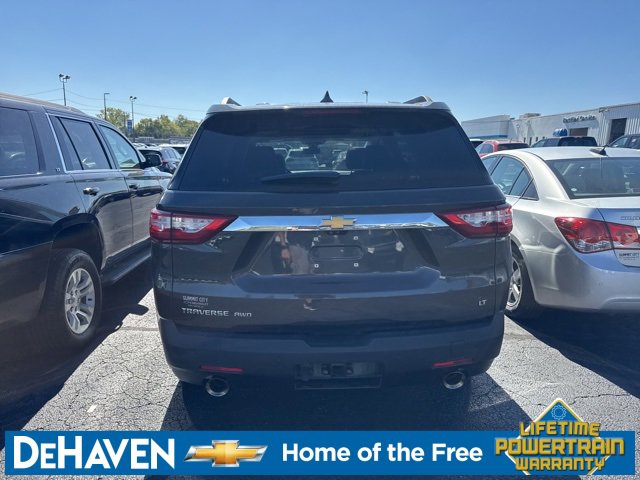 2021 Chevrolet Traverse Leather photo 2