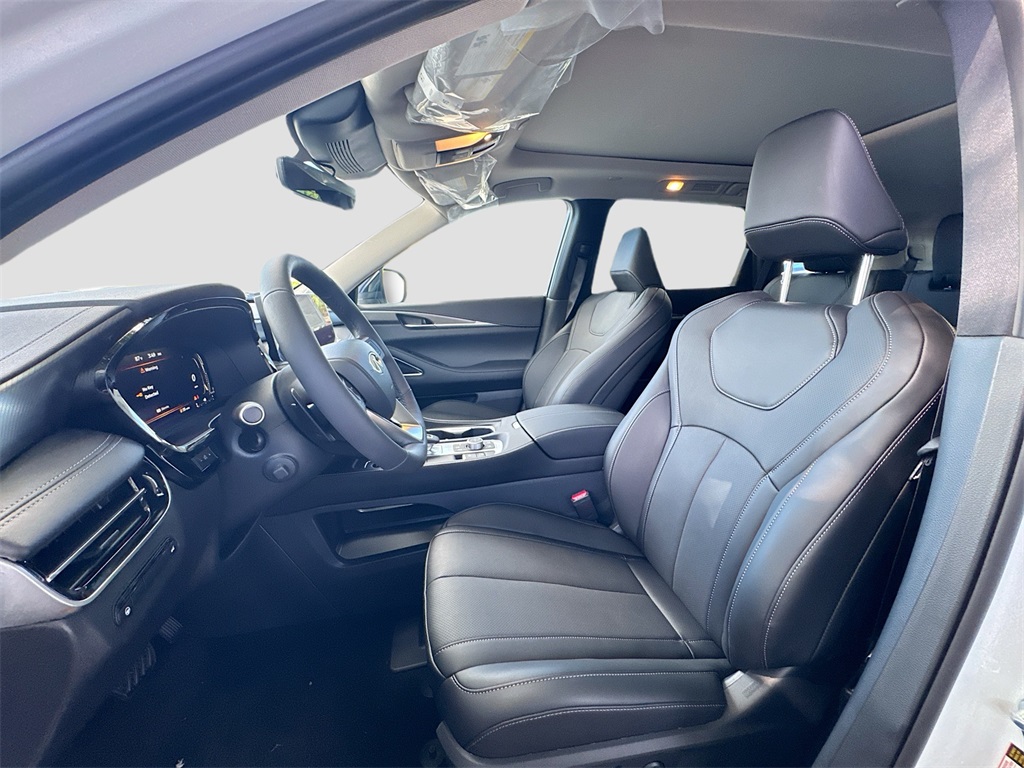 2026 Infiniti QX60 Luxe photo 21