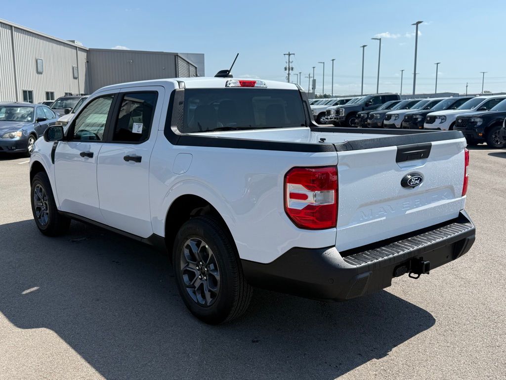 2025 Ford Maverick XLT photo 32