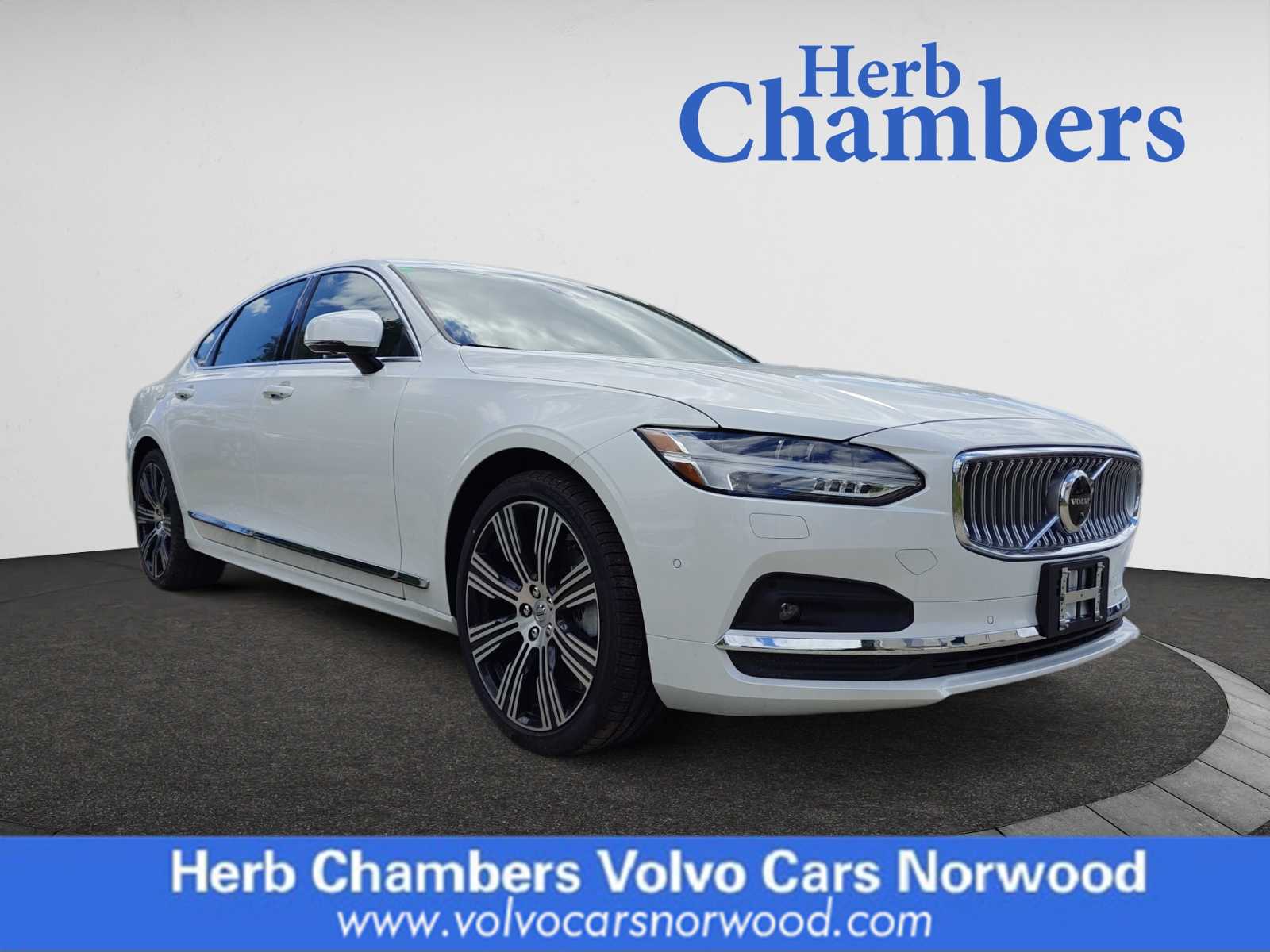 2024 Volvo S90 Ultimate's photo