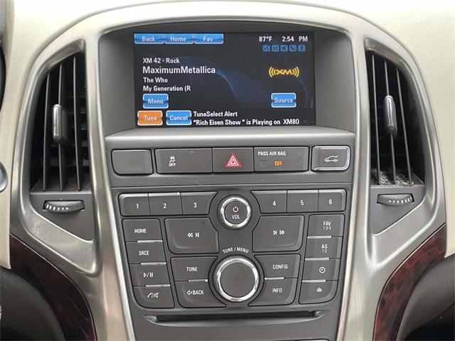2015 Buick Verano Base photo 13