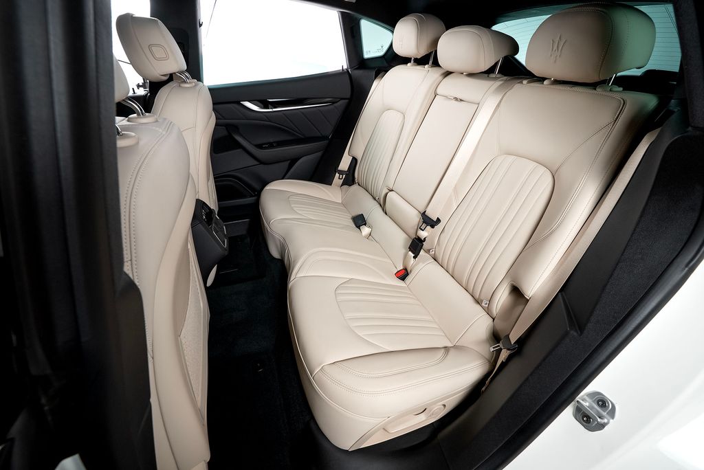 2022 Maserati Levante GT photo 19