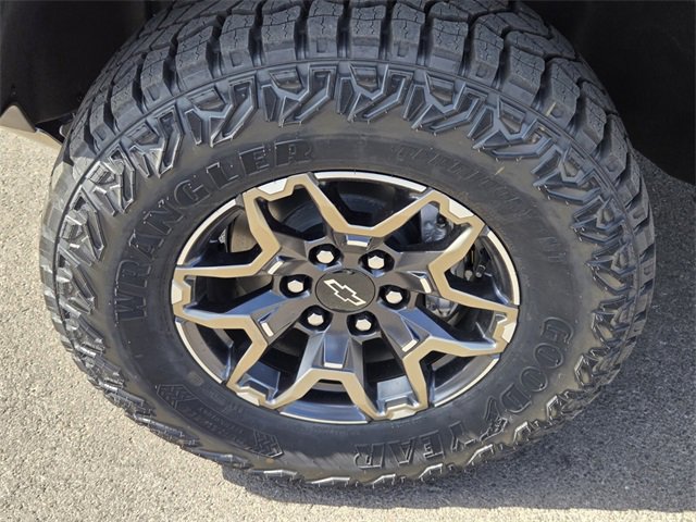 2026 Chevrolet Colorado ZR2 photo 5