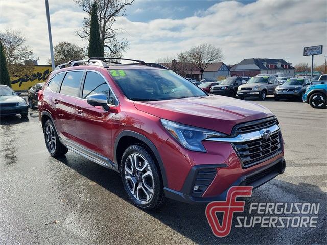 2023 Subaru Ascent Limited's photo