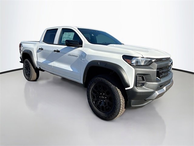 2026 Chevrolet Colorado Trail Boss photo 3