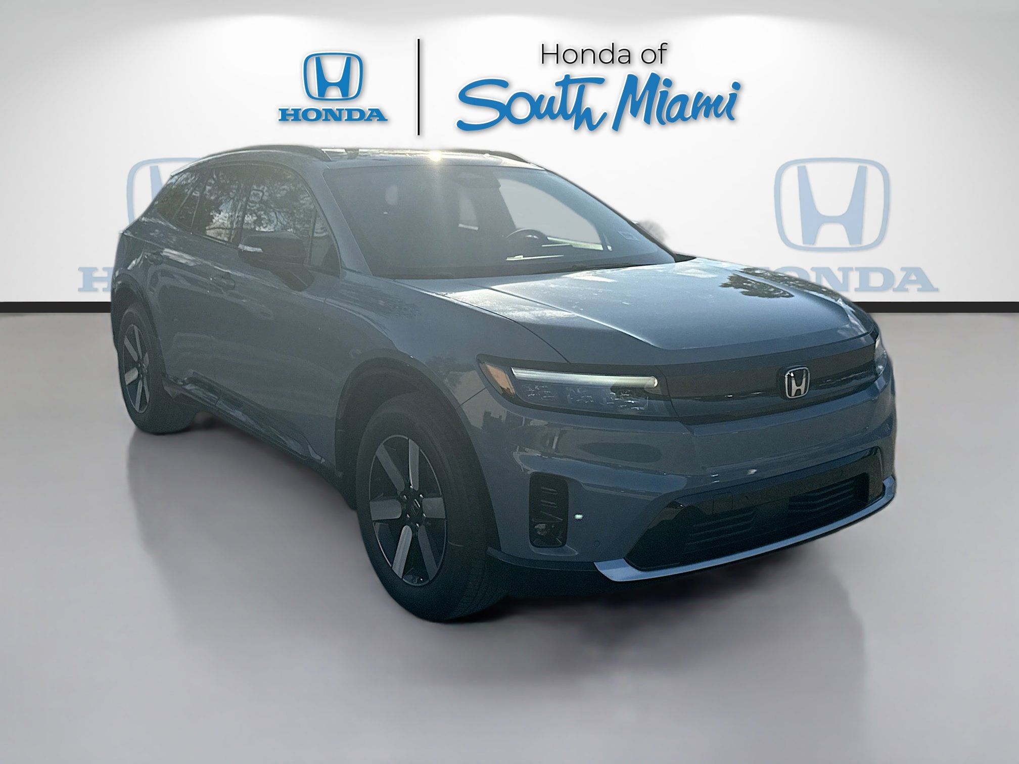 2026 Honda Prologue Touring's photo