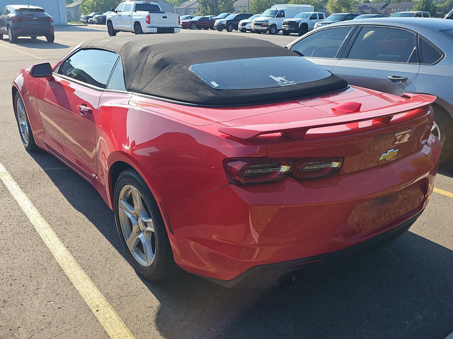 2019 Chevrolet Camaro 1LT photo 4