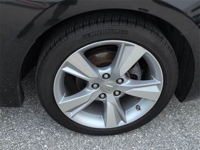 2013 Acura ILX 2.0L Technology photo 17