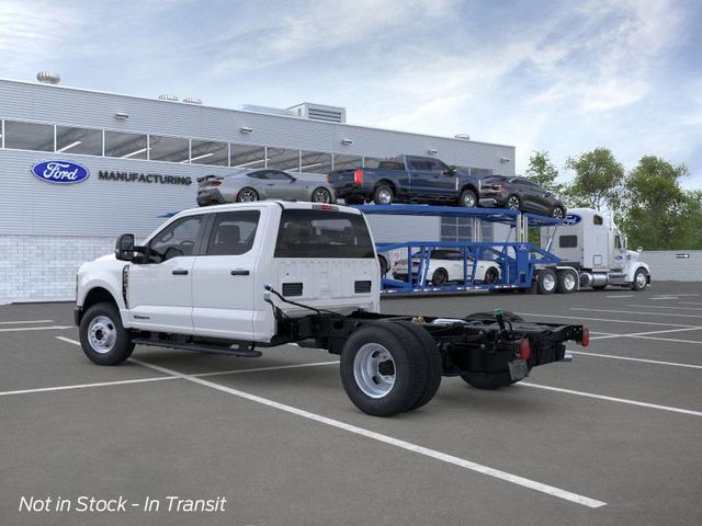 2026 Ford F-350 photo 3