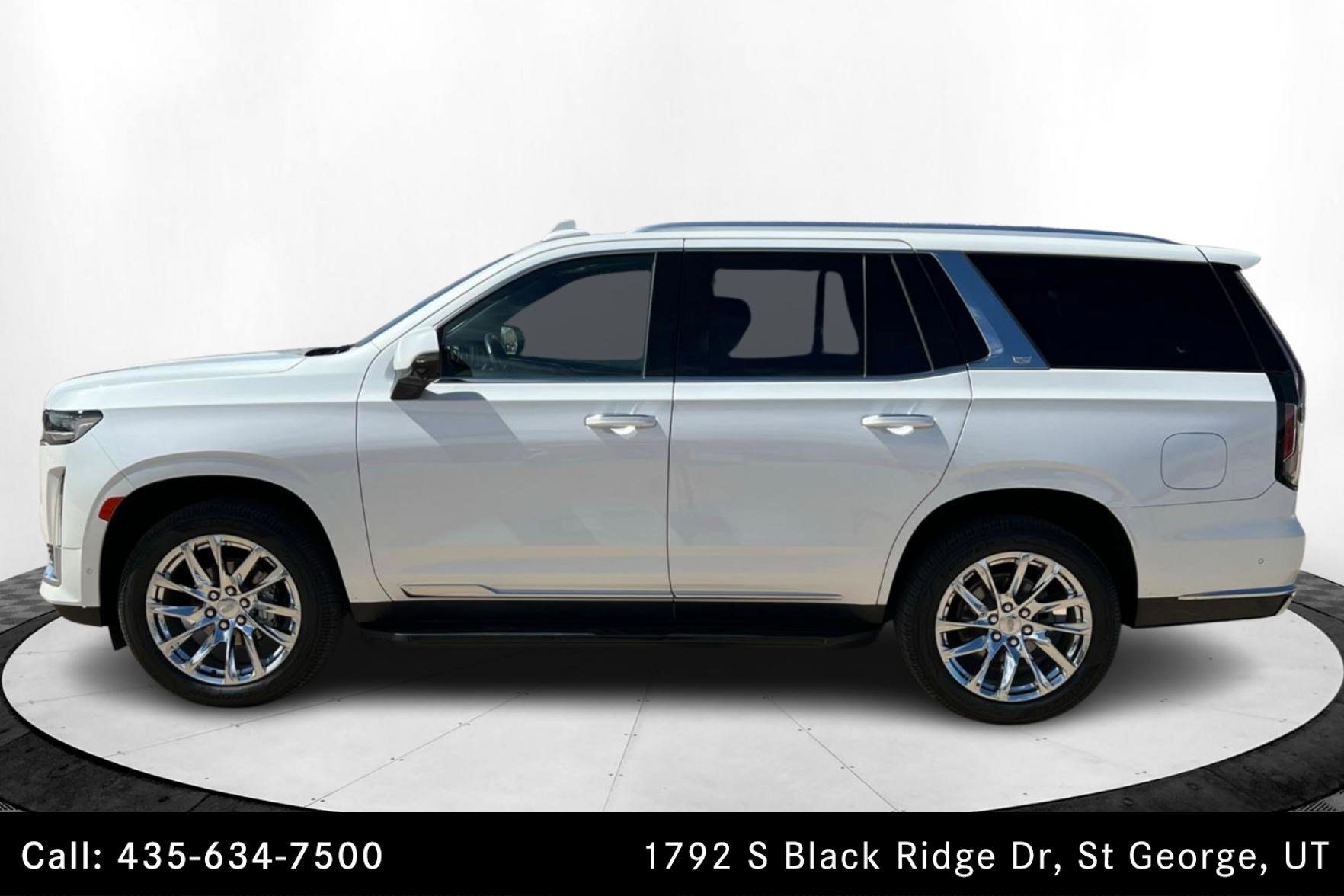 2021 Cadillac Escalade Premium Luxury photo 2