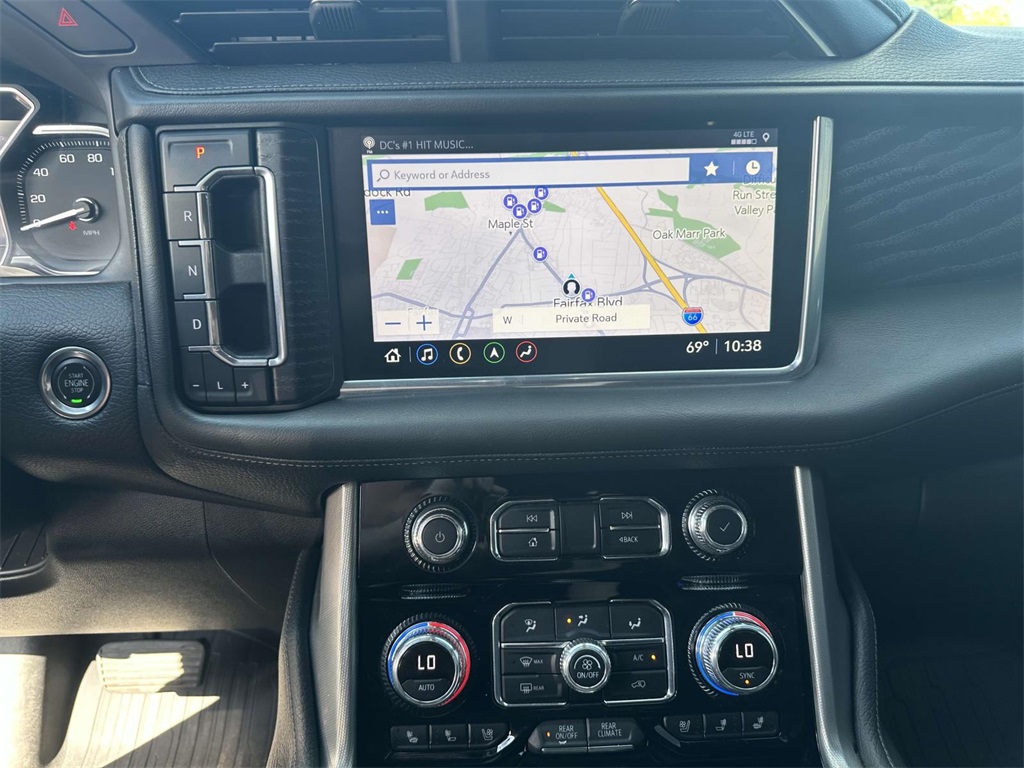 2021 Gmc Yukon Denali photo 2