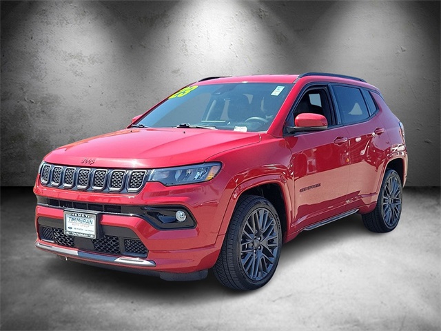 2023 Jeep Compass Limited photo 4
