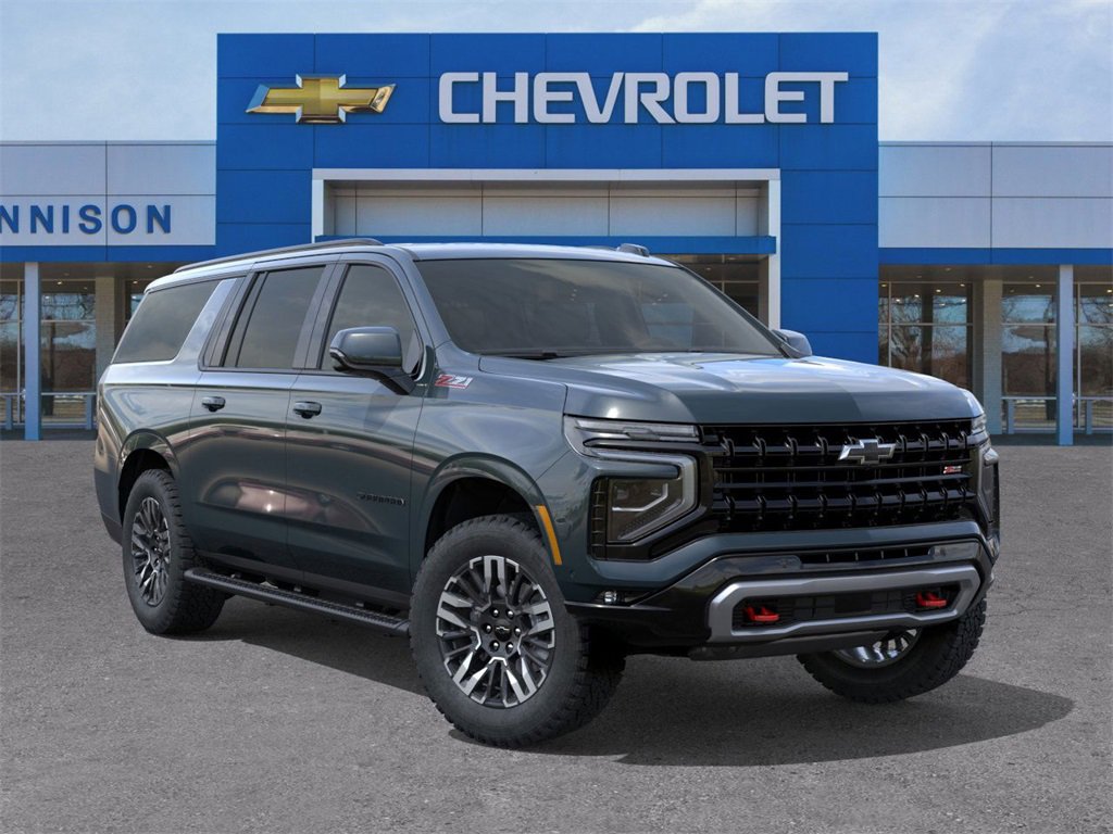 2026 Chevrolet Suburban Z71 photo 3