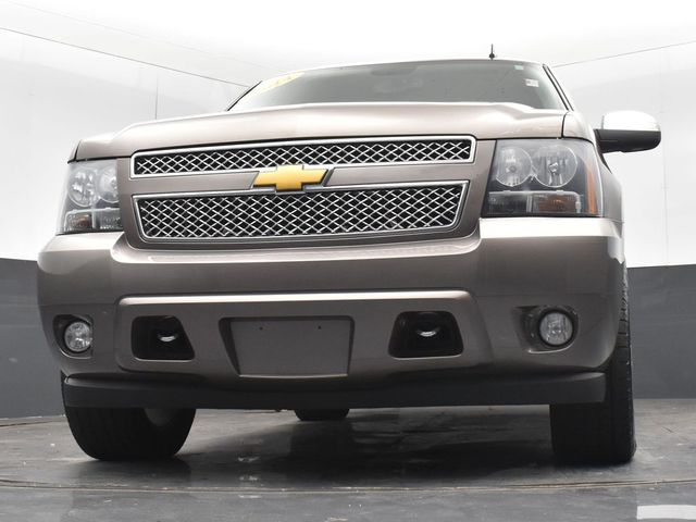 2014 Chevrolet Tahoe LTZ photo 13