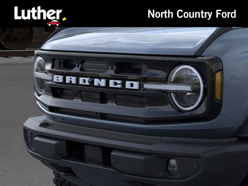 2025 Ford Bronco Outer Banks photo 18