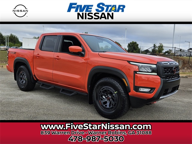 2026 Nissan Frontier PRO-X's photo