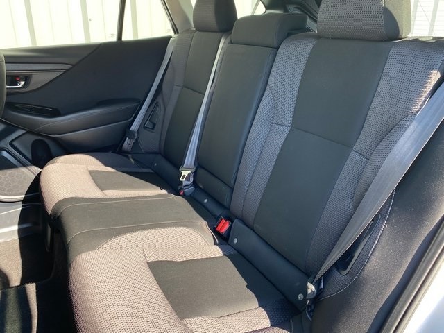 2021 Subaru Outback Premium photo 17
