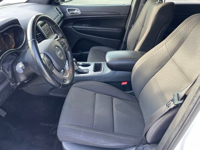2021 Jeep Grand Cherokee Laredo E photo 7