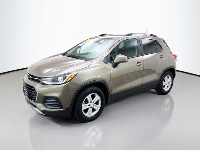 2021 Chevrolet Trax LT photo 3