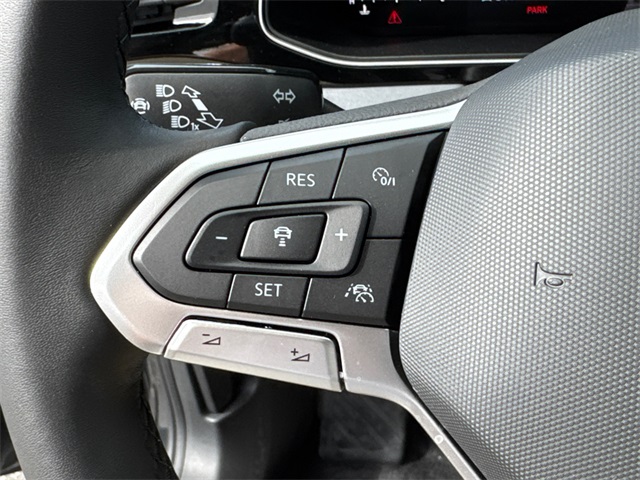 2025 Volkswagen Jetta 1.5T SE photo 35