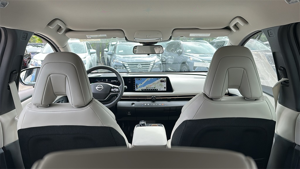2025 Nissan ARIYA Engage e-4ORCE photo 29