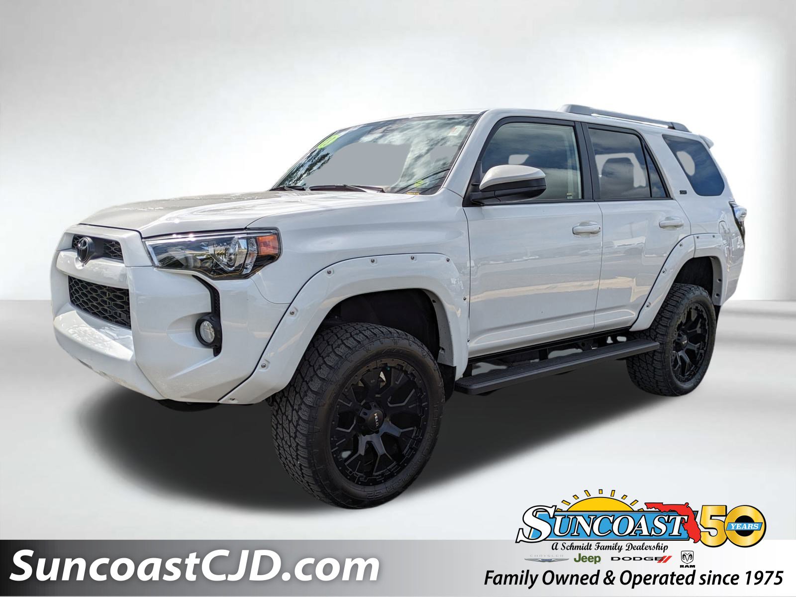 2018 Toyota 4Runner SR5's photo