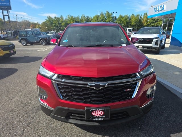 2023 Chevrolet Traverse RS photo 2