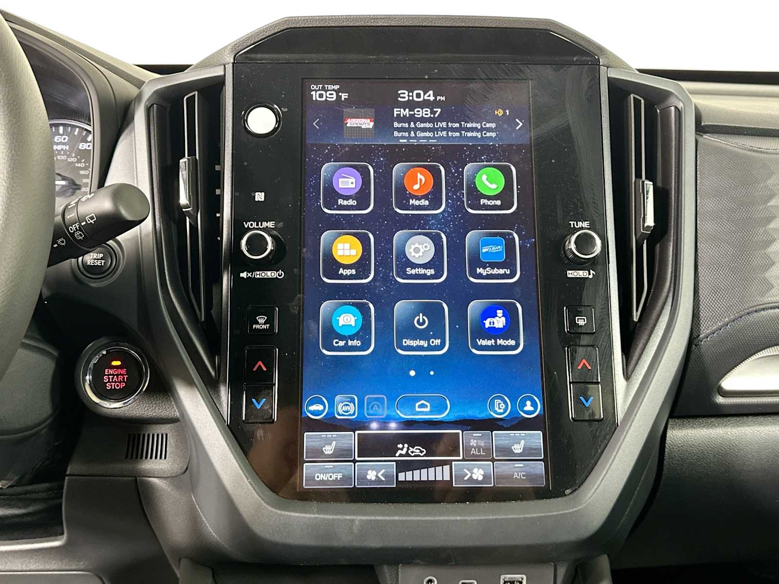 2025 Subaru Forester Premium Base photo 13