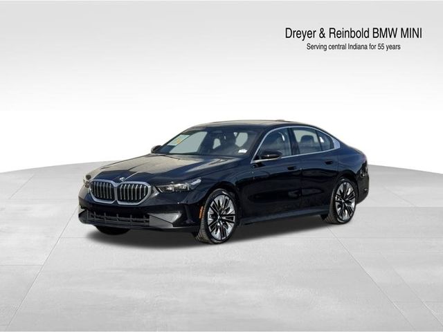 2025 BMW 5 Series 530i's photo