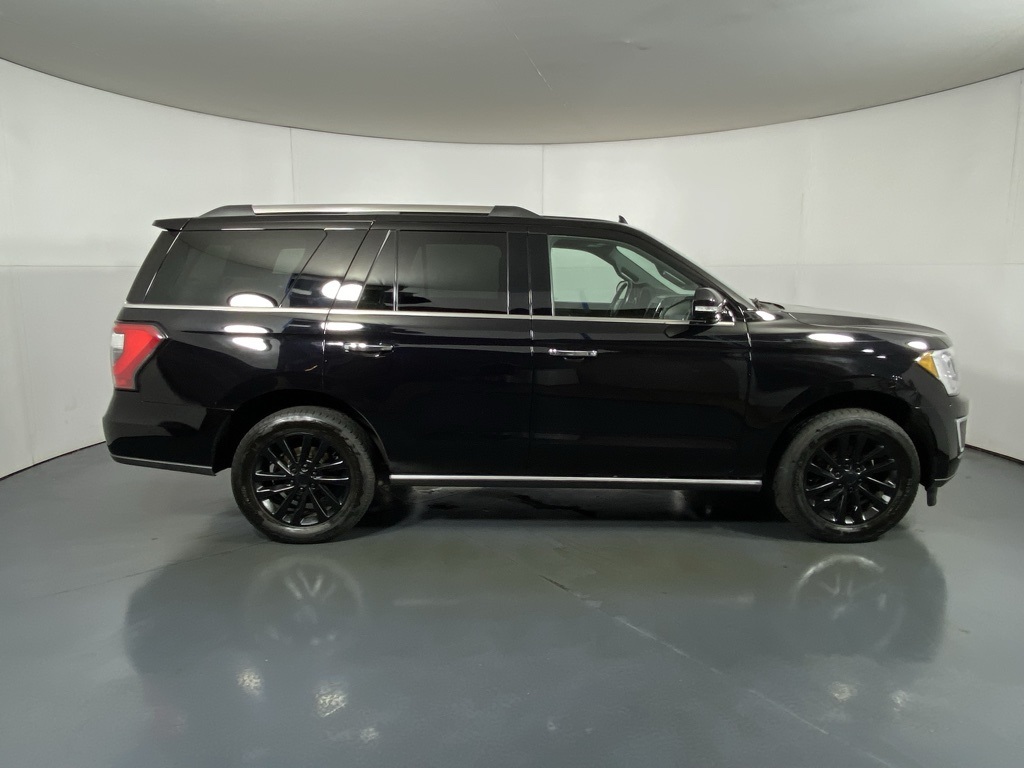2021 Ford Expedition Limited photo 4