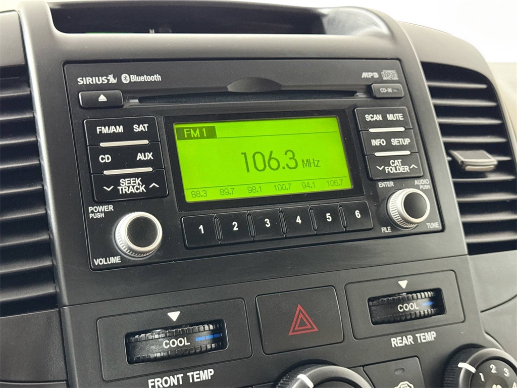 2012 Kia Sedona LX photo 23