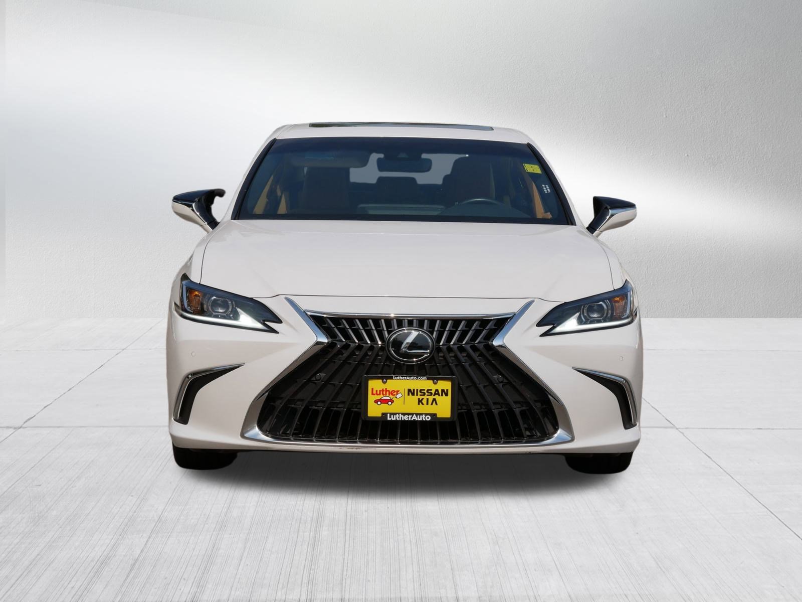 Used 2022 Lexus ES 250 with VIN 58AD11D13NU009464 for sale in Inver Grove, Minnesota