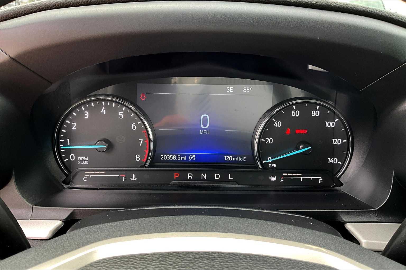2024 Ford Explorer XLT photo 23