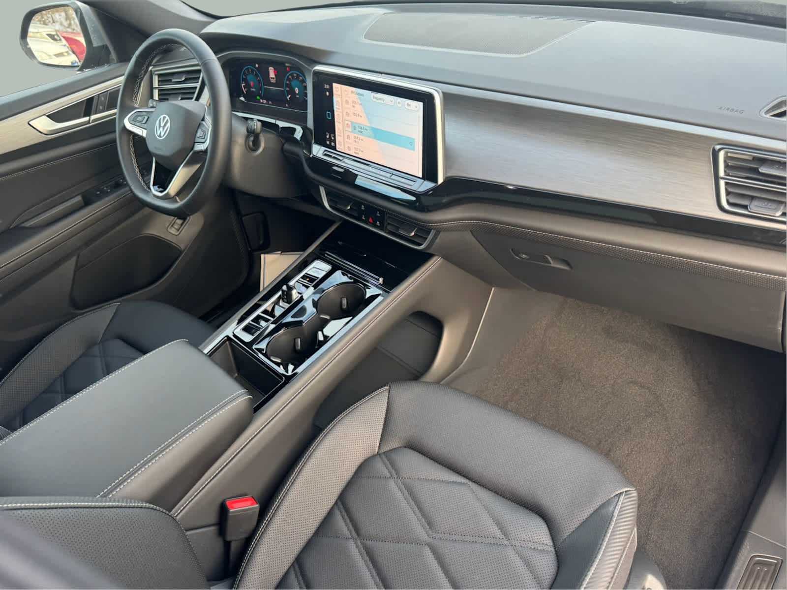 2025 Volkswagen Atlas Cross Sport SE Technology photo 43