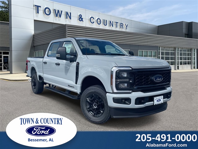 2026 Ford F-250 Super Duty XL's photo