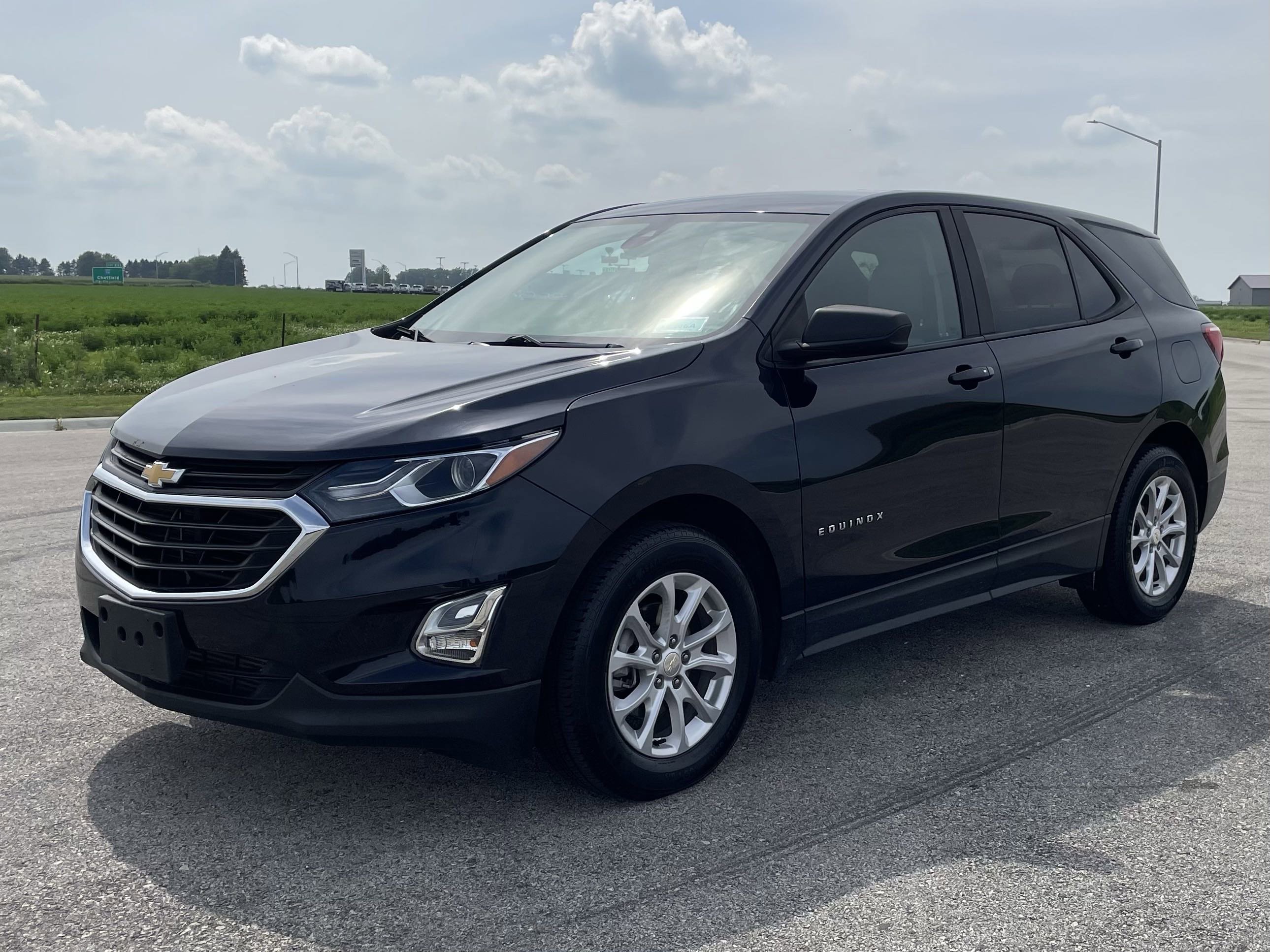 Used 2020 Chevrolet Equinox LS with VIN 3GNAXHEV1LS707678 for sale in Saint Charles, Minnesota