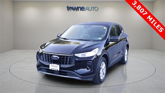 2025 Ford Escape Active's photo